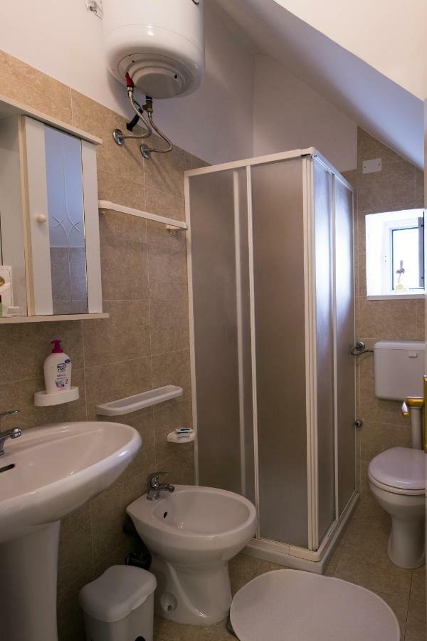 Antico Rifugio Bed & Breakfast Carovigno Bagian luar foto