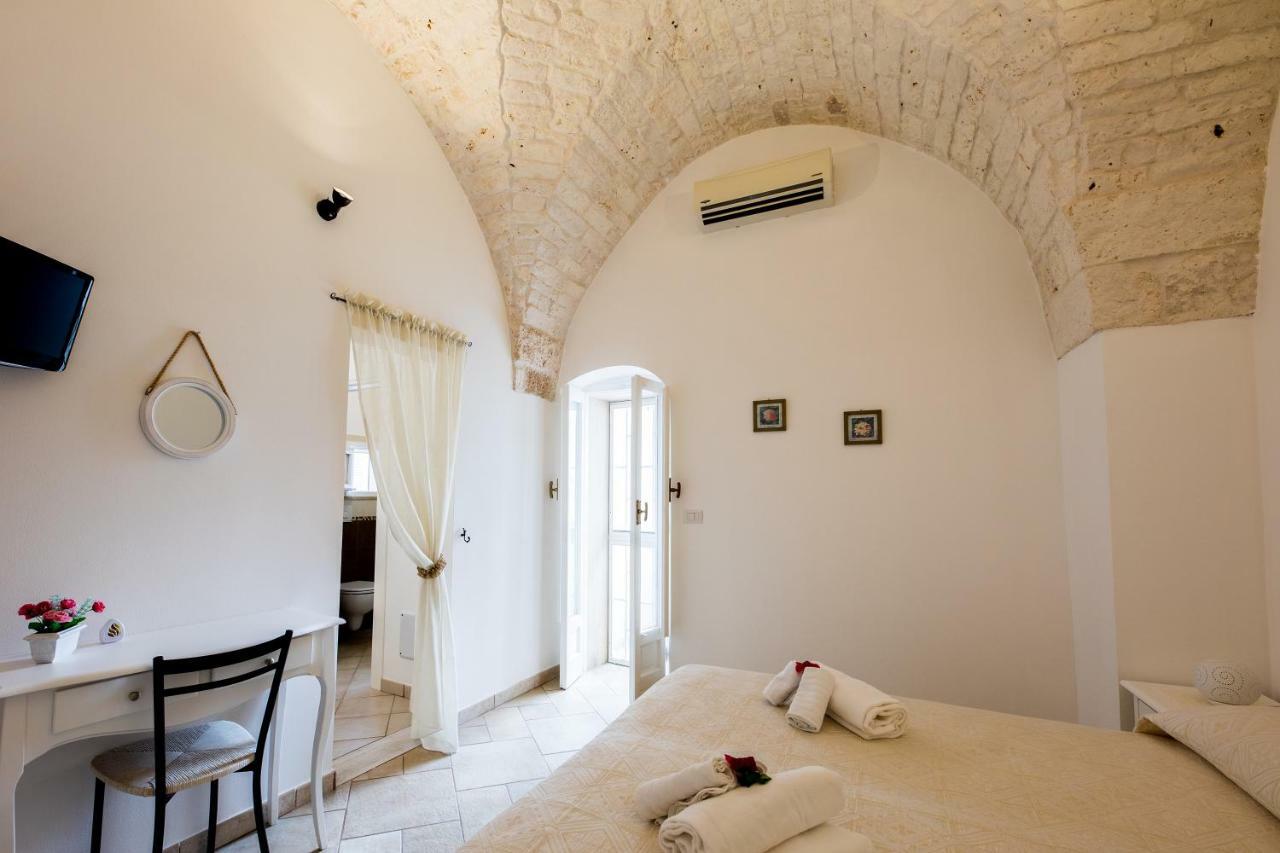 Antico Rifugio Bed & Breakfast Carovigno Bagian luar foto
